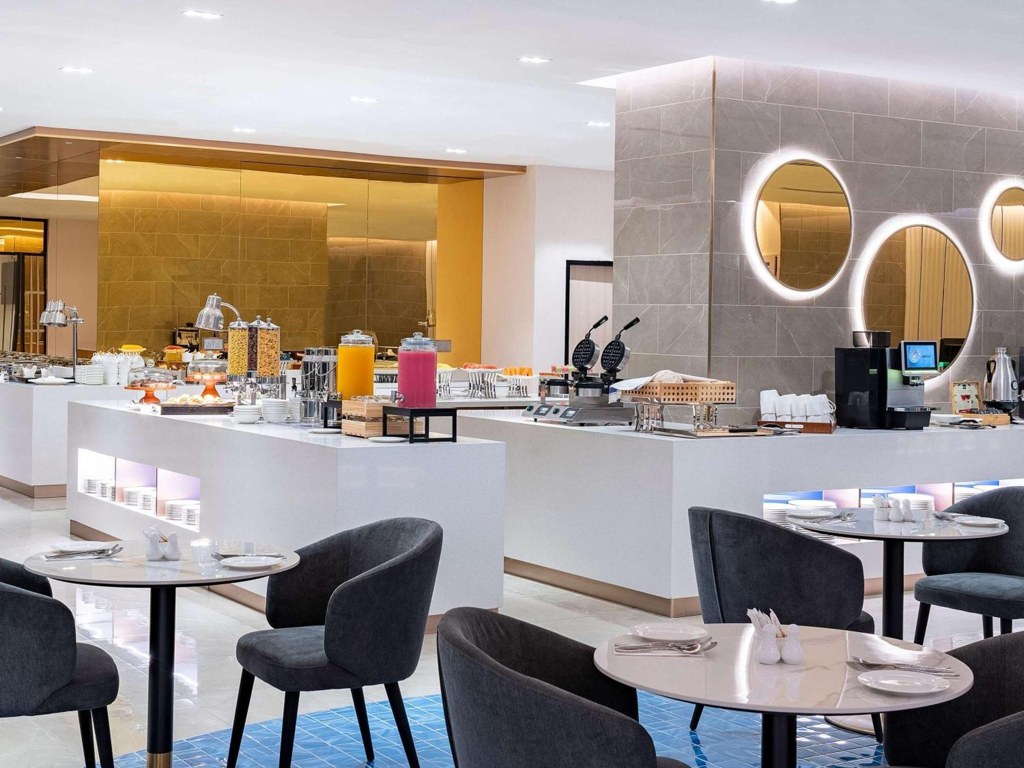 Mercure Kuala Lumpur Trion Exterior foto
