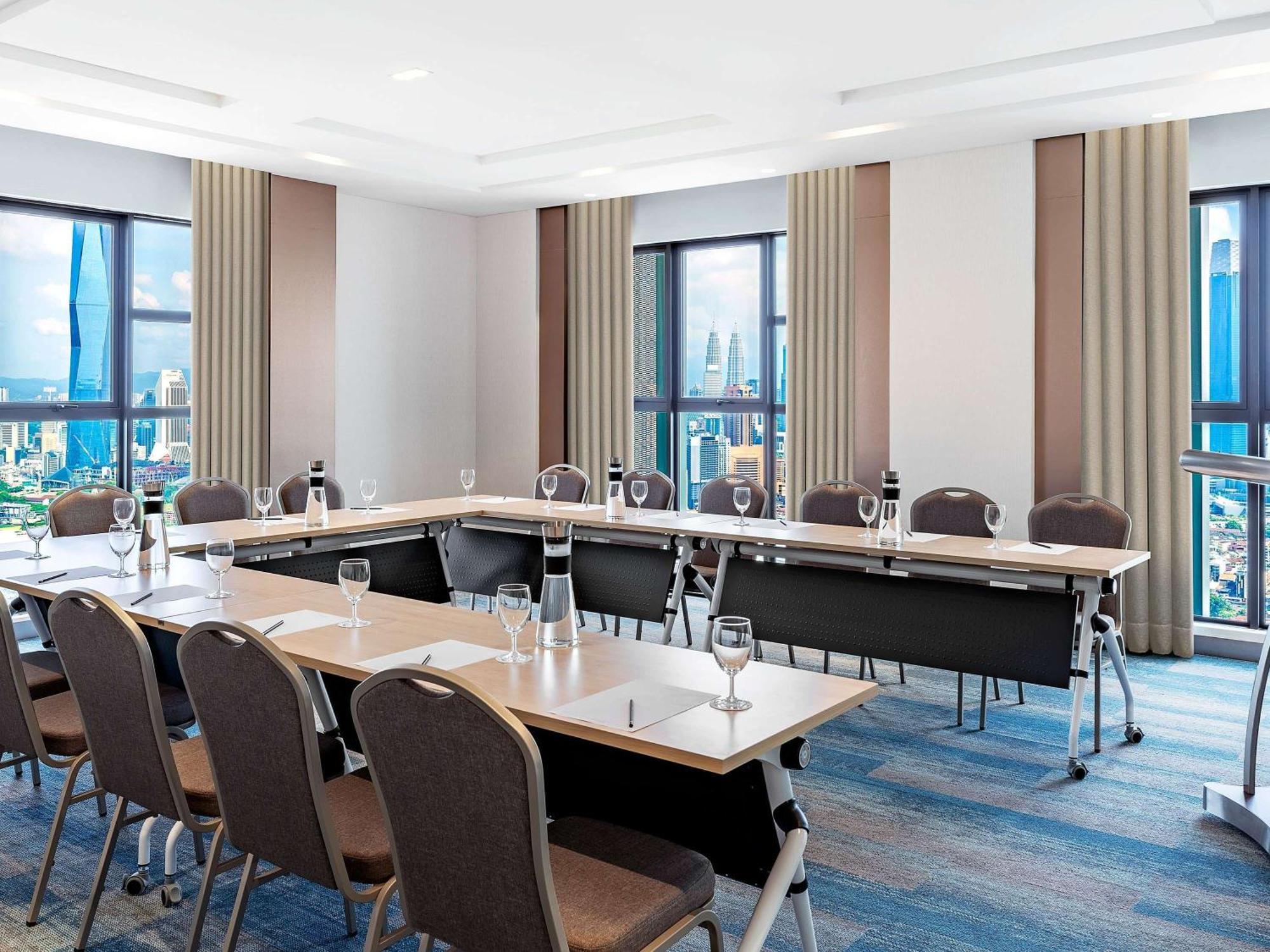 Mercure Kuala Lumpur Trion Exterior foto